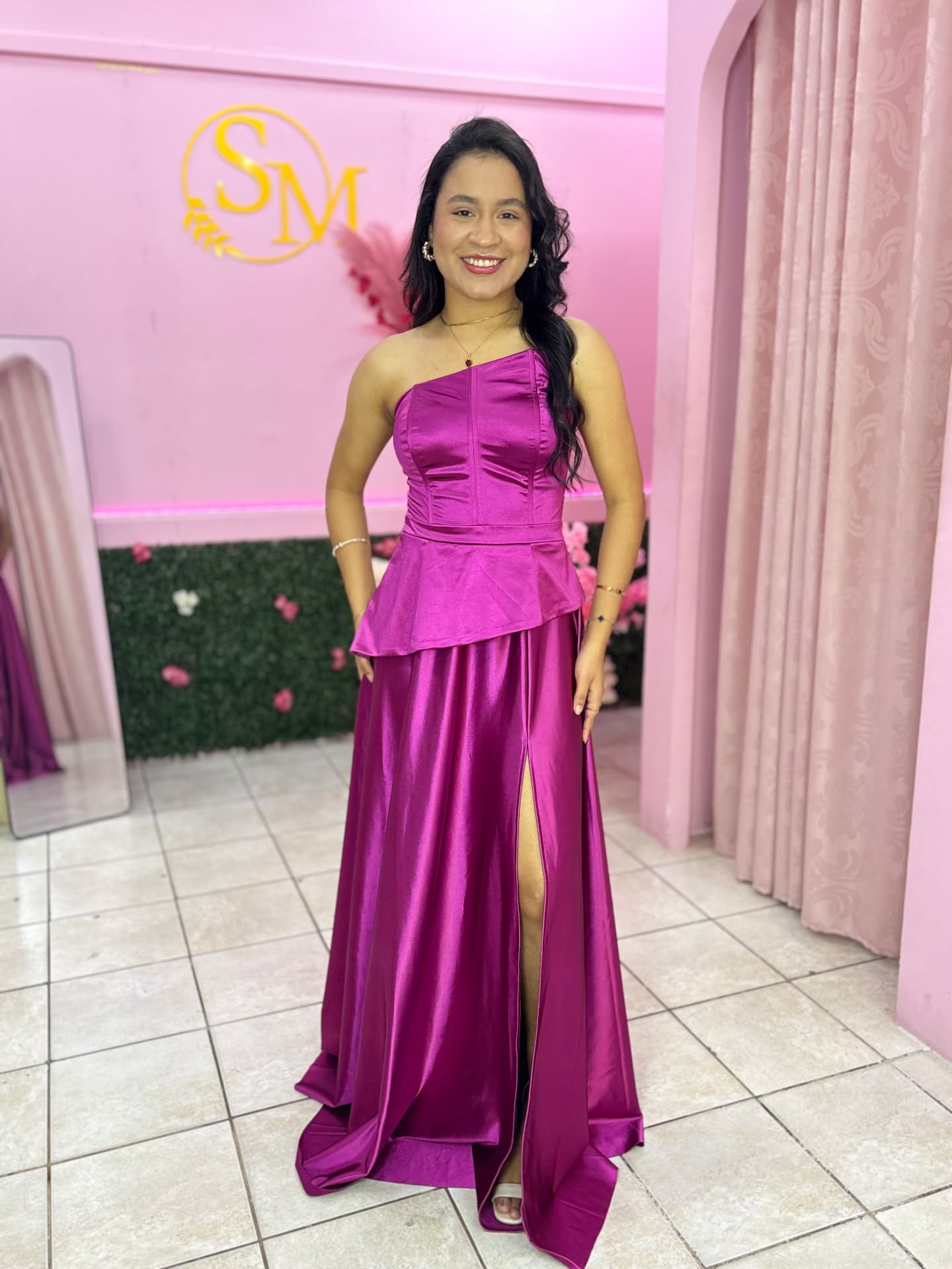 Conjunto de Festa Magenta Corpete + Saia — Conjuntos feminino Sarah Modas Slz São Luís