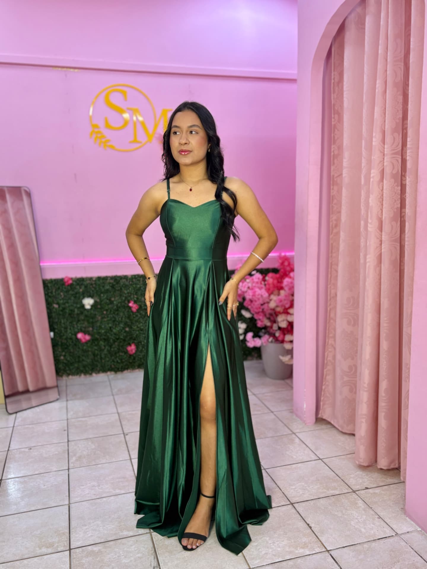 Vestido Sofia Verde Esmeralda Cetim — Vestidos feminino Sarah Modas Slz São Luís