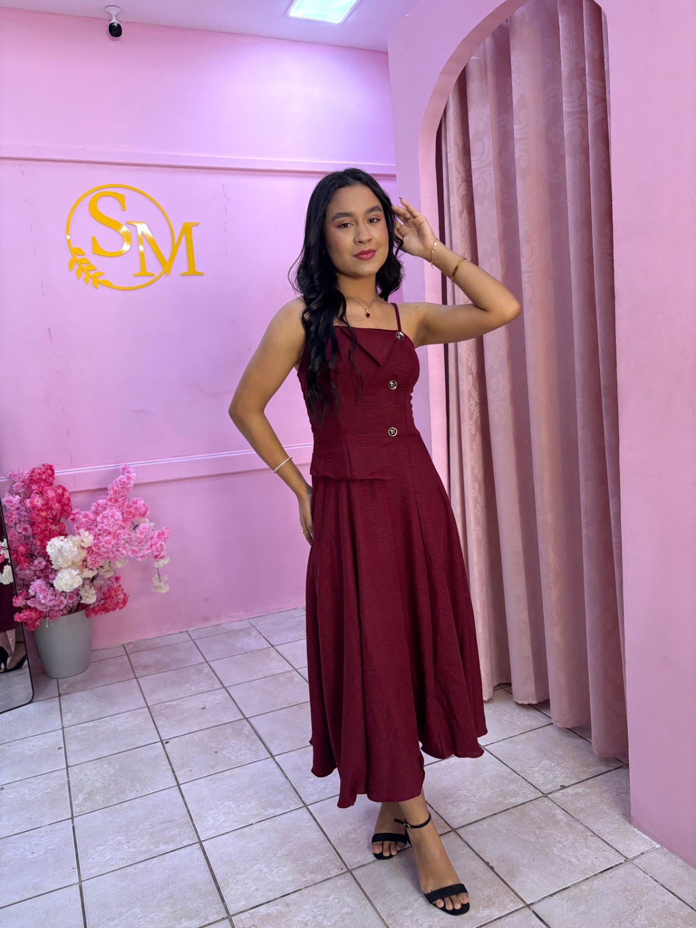 Vestido Júlia Bordô Botões Dourados — Vestidos feminino Sarah Modas Slz São Luís